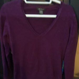 Eddie Bauer Purple Cotton/Cashmere V-neck Sweater
